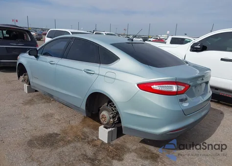 2014 Ford Fusion S Hybrid из США, поврежденный, VIN 3FA6P0UU6ER369008